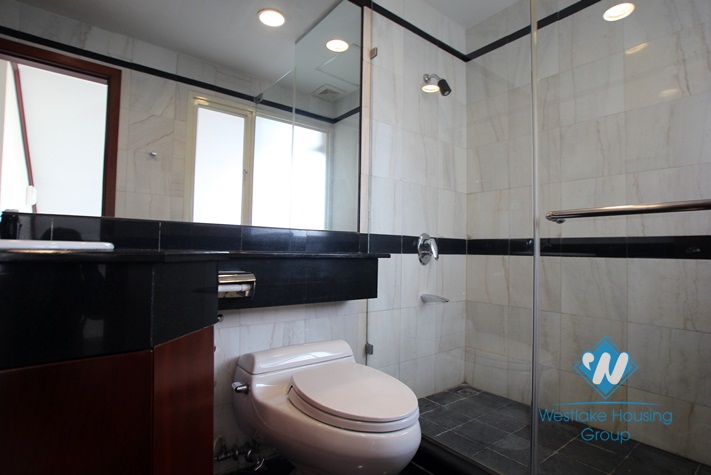 High quality duplex serviced apartment for rent in Tay Ho, Hanoi